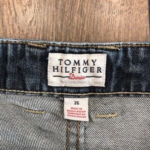 Tommy Hilfiger | Shorts | Tommy Hilfiger Cassandra Slim Fit Shorts Size 25  | Poshmark
